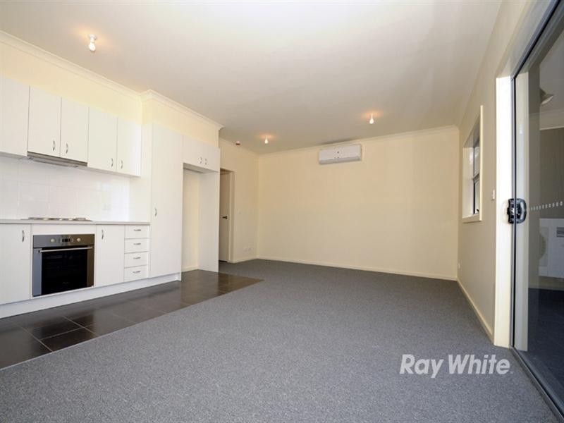 4/41 Ambrie Crescent, Noble Park VIC 3174