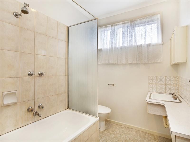 4/4 Colonsay Road, Springvale VIC 3171