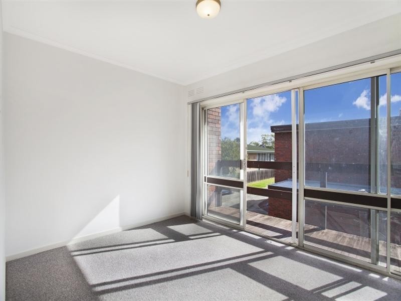 4/4 Colonsay Road, Springvale VIC 3171