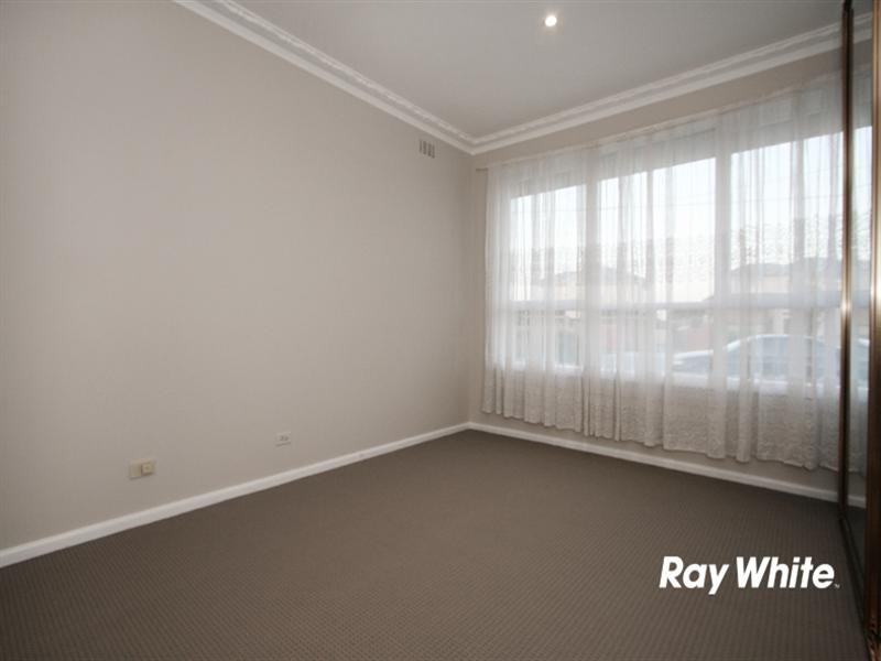 106 Gladstone Road, Dandenong North VIC 3175