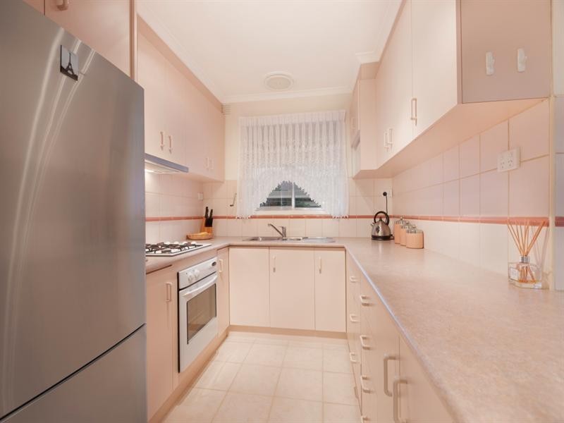 27 College Crescent, Keysborough VIC 3173