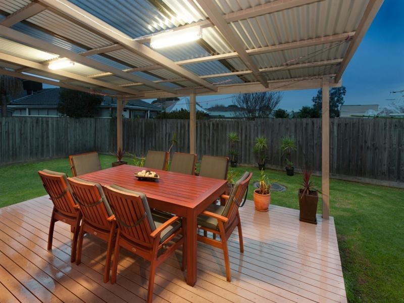 27 College Crescent, Keysborough VIC 3173