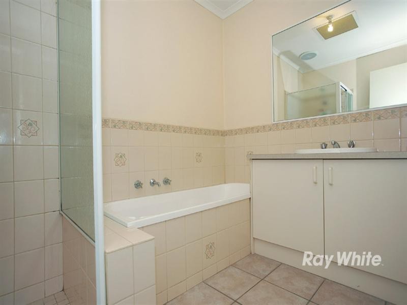 4/29 Kelvinside Road, Noble Park VIC 3174