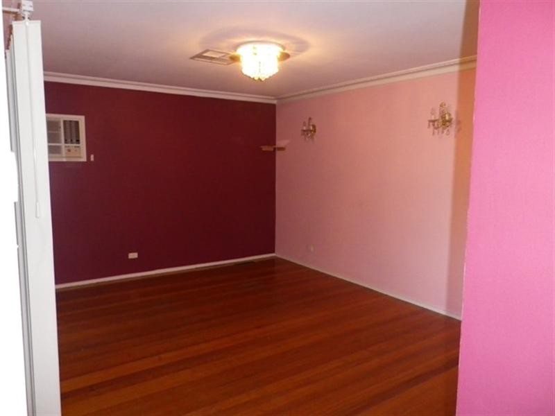 5 Burraneer Drive, Keysborough VIC 3173