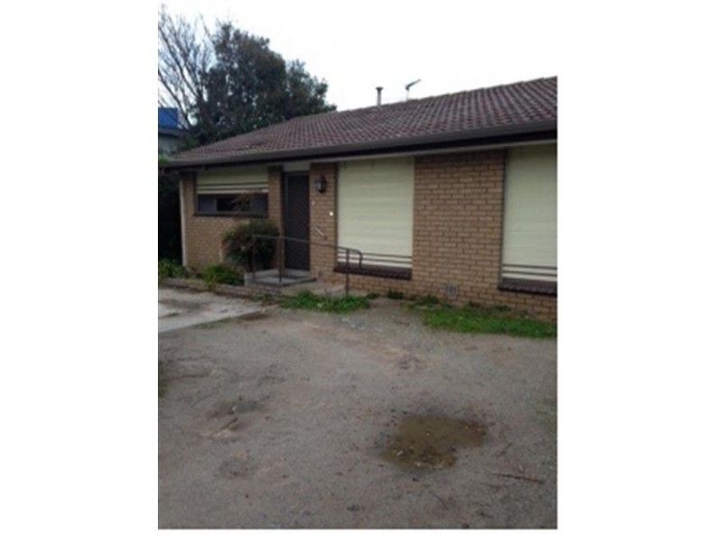 45 cleeland Street, Dandenong VIC 3175