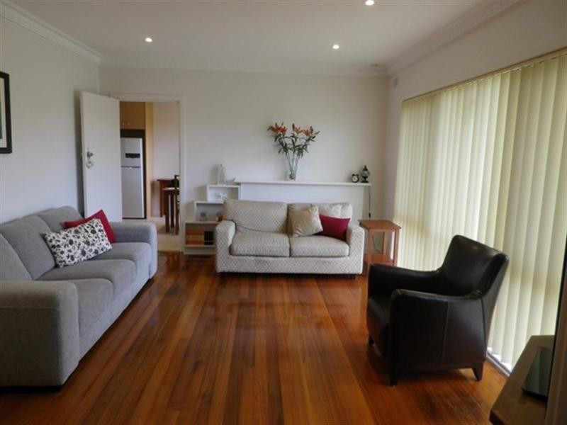 1/18 Larbert Road, Noble Park VIC 3174