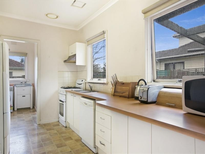6 Theodore Avenue, Noble Park VIC 3174