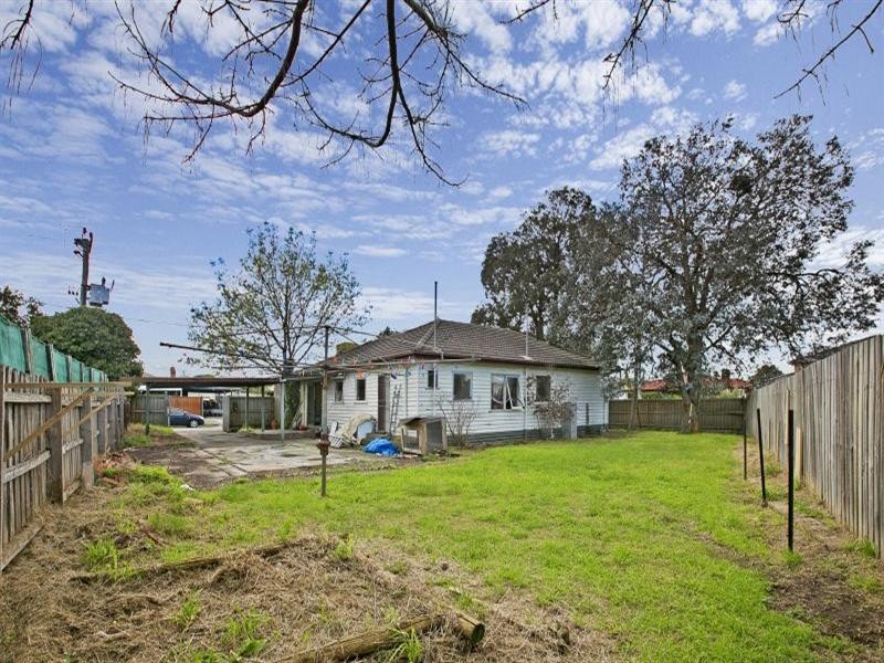 6 Theodore Avenue, Noble Park VIC 3174