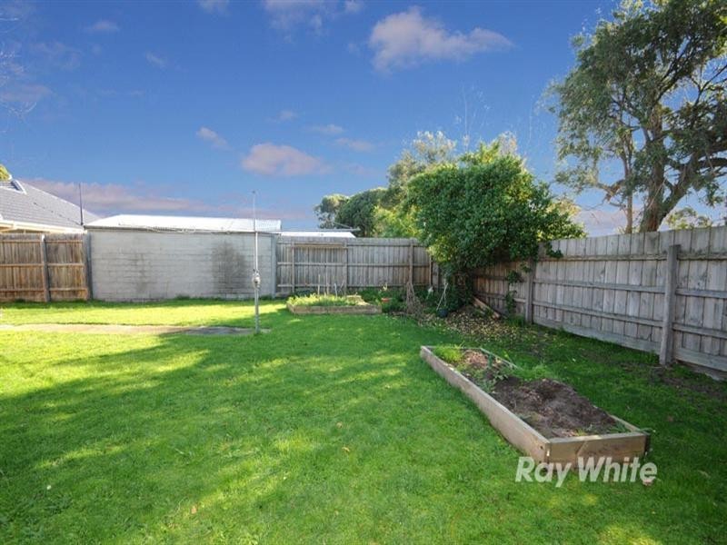 27 Simon Avenue, Noble Park VIC 3174