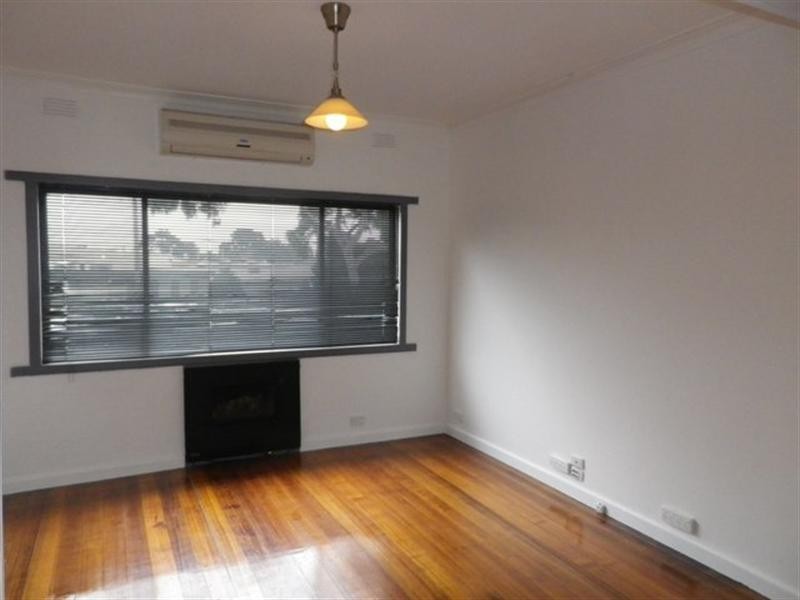 180 Railway Parade, Noble Park VIC 3174