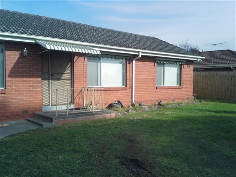 62 Pound Road, Hampton Park VIC 3976