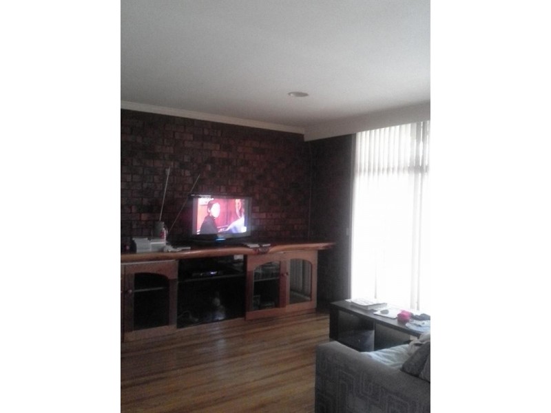 11 Lee Street, Noble Park VIC 3174