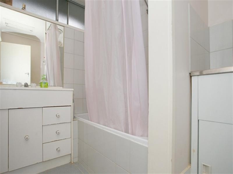 2/5 Carroll Street, Dandenong VIC 3175