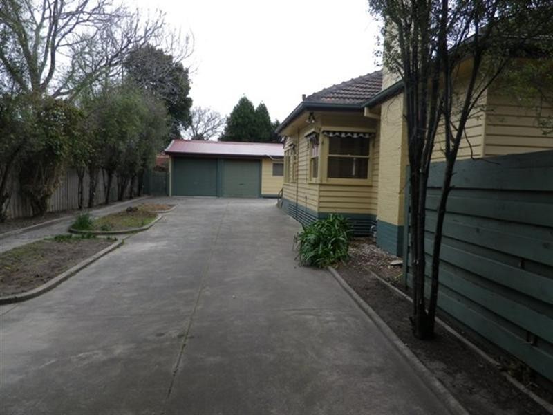 34 Bowmore Road, Noble Park VIC 3174