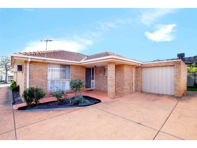 51 Leonard Avenue, Noble Park VIC 3174