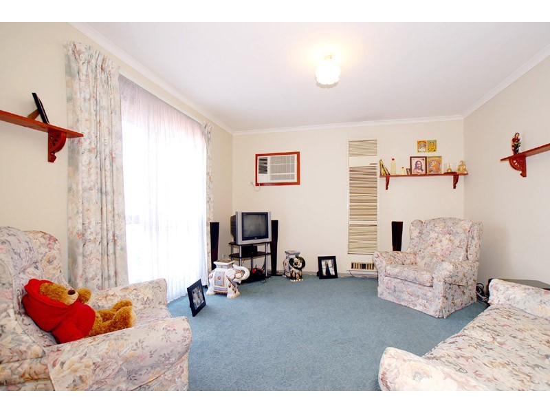 51 Leonard Avenue, Noble Park VIC 3174