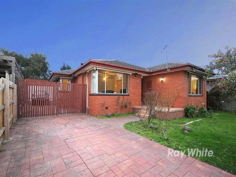 39 First Avenue, Dandenong North VIC 3175