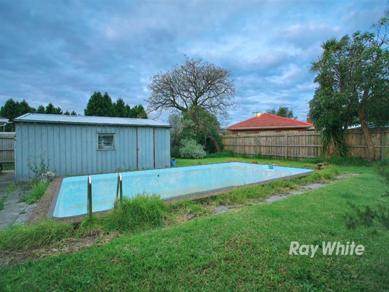 1 Barratt Court, Noble Park VIC 3174