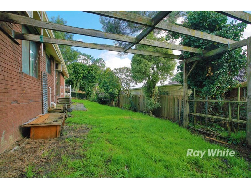 9 Spinosa Close, Endeavour Hills VIC 3802