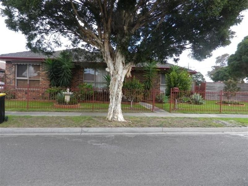 16 Vitis Avenue, Noble Park VIC 3174