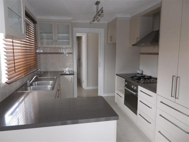 16 Vitis Avenue, Noble Park VIC 3174