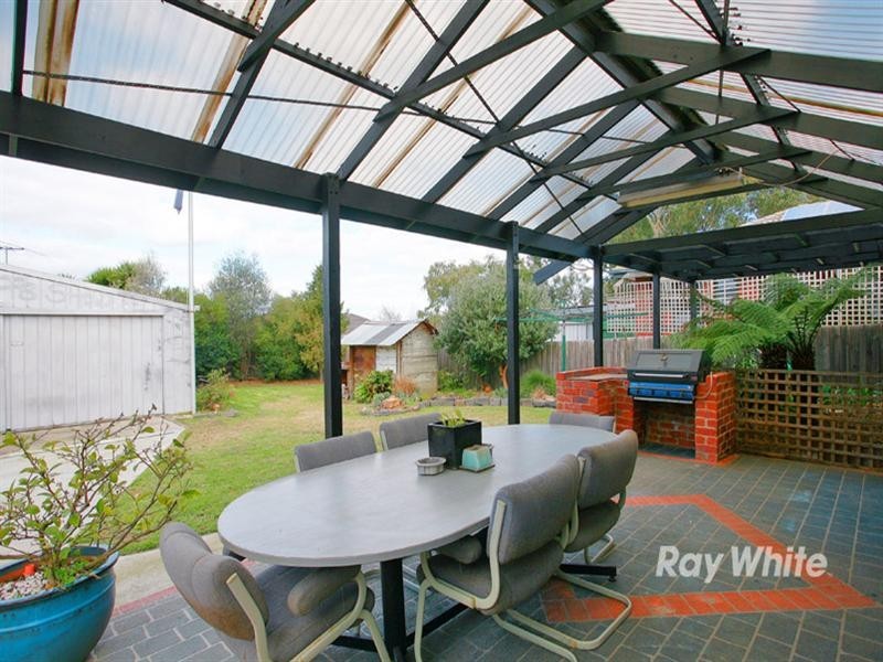 10 Dewpoint Crescent, Hampton Park VIC 3976