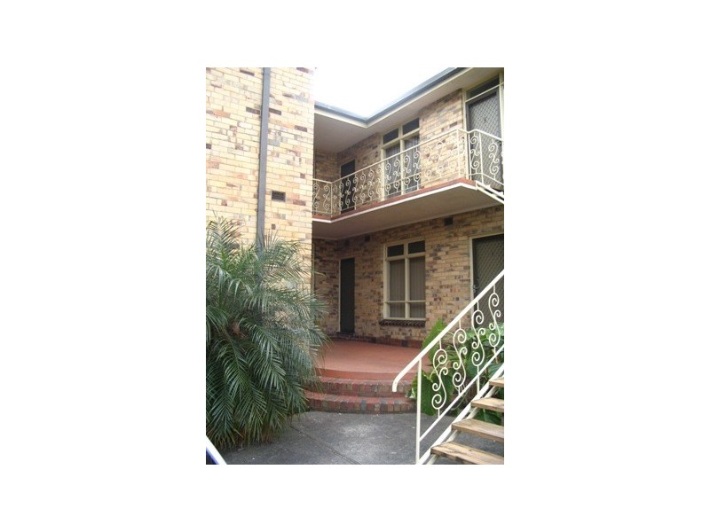 1 VINCENT Crescent, Noble Park VIC 3174