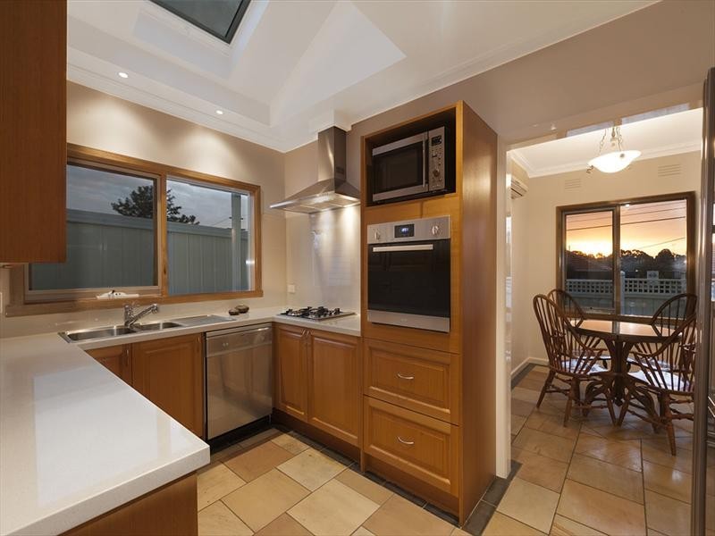 20 Barnett Grove, Noble Park VIC 3174