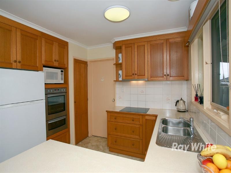 6 Jason Court, Noble Park VIC 3174