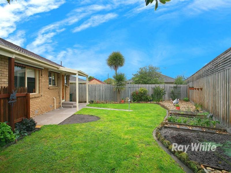 6 Jason Court, Noble Park VIC 3174