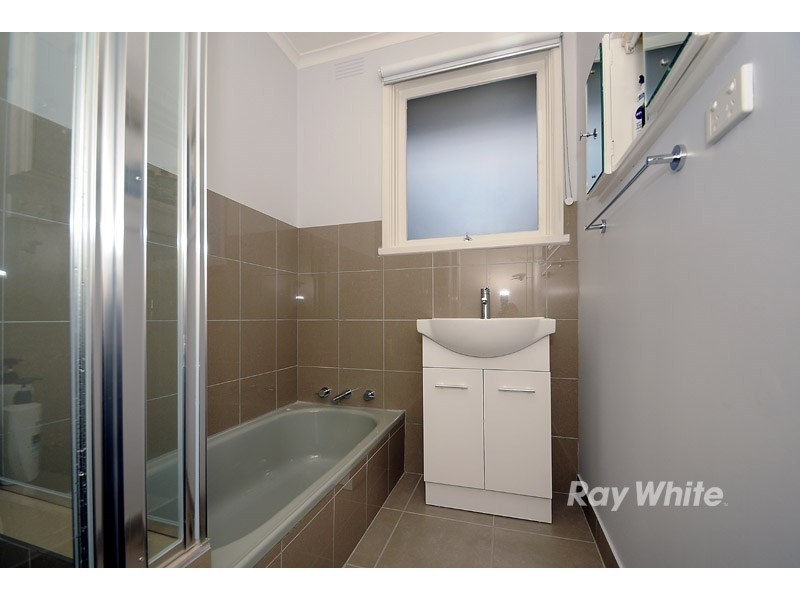 15 Rex Court, Noble Park VIC 3174