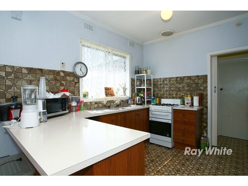 25 Kelvinside Road, Noble Park VIC 3174