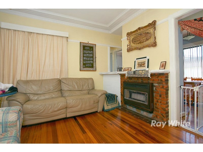 25 Kelvinside Road, Noble Park VIC 3174