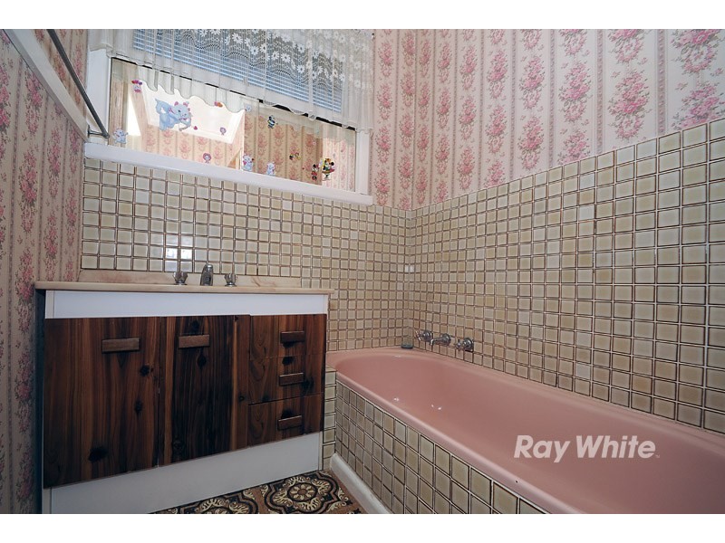 13 Gell Court, Noble Park VIC 3174