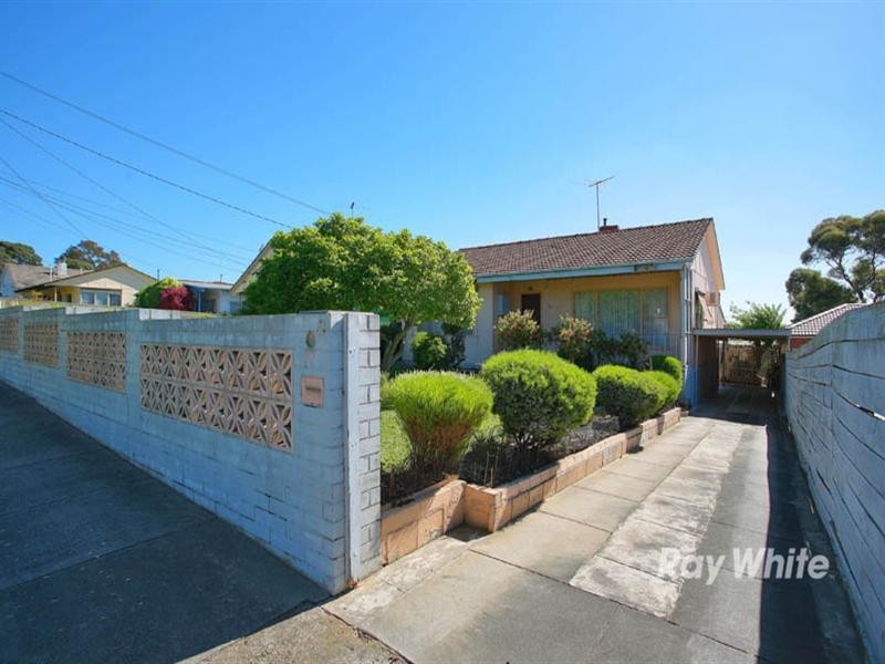 77 Tristania Street, Doveton VIC 3177