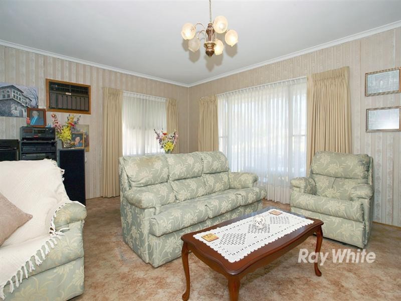 77 Tristania Street, Doveton VIC 3177