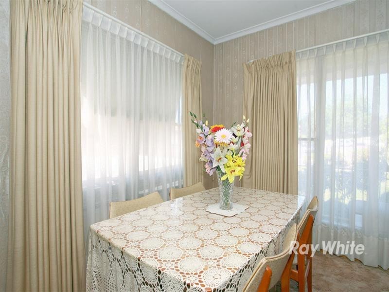 77 Tristania Street, Doveton VIC 3177