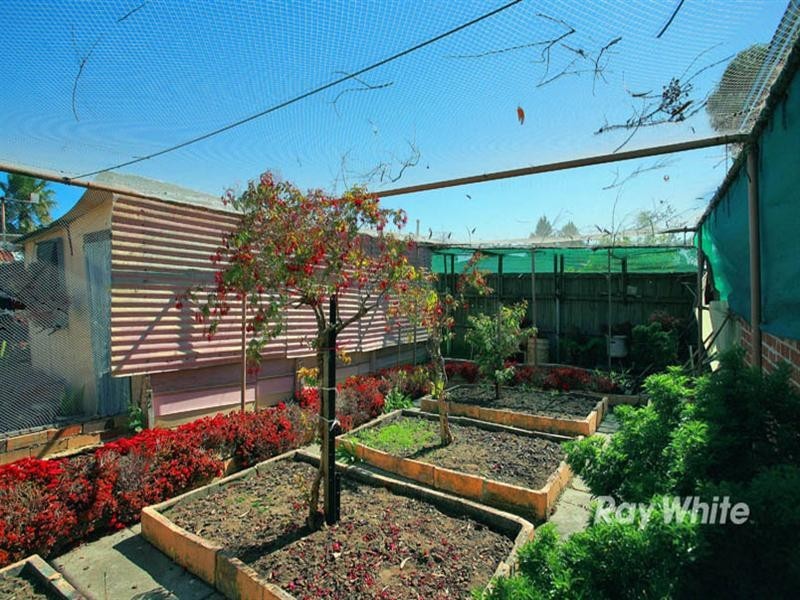 77 Tristania Street, Doveton VIC 3177