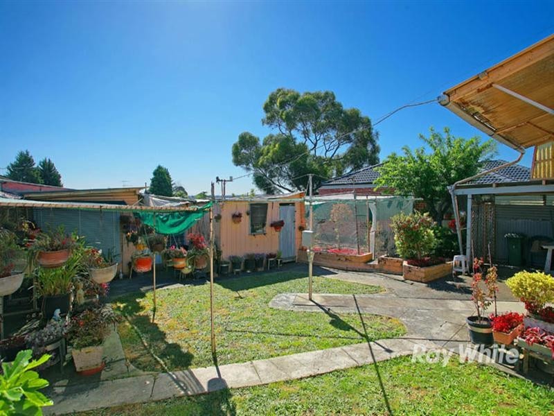 77 Tristania Street, Doveton VIC 3177