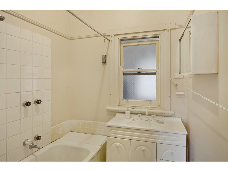 18 Leman Crescent, Noble Park VIC 3174