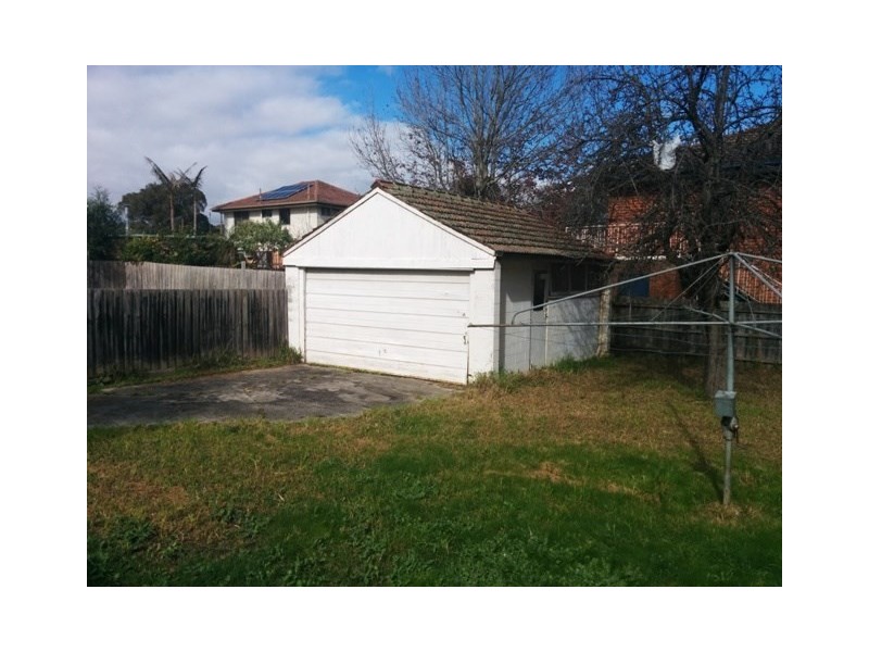 8 Reark Avenue, Noble Park VIC 3174