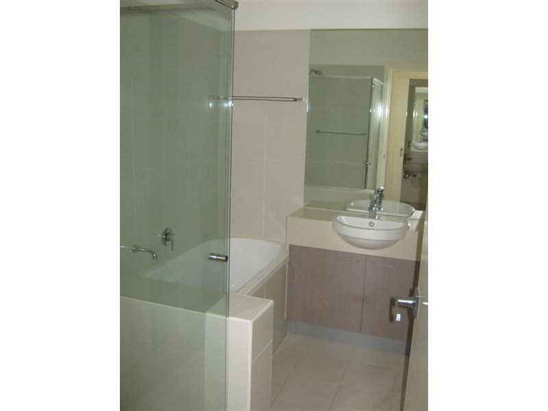 23/21 Kingfisher, Doveton VIC 3177