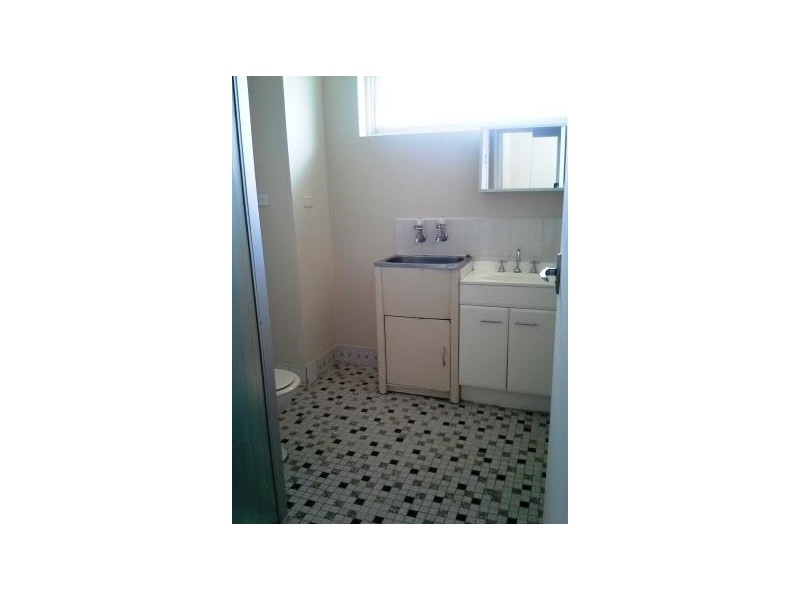 7/9-11 Weller Street, Dandenong VIC 3175