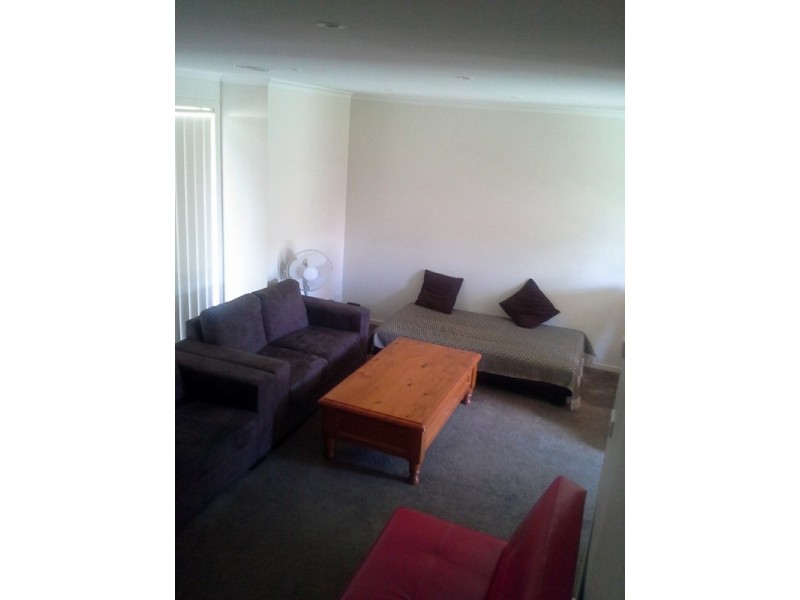 4/38 Hammond Road, Dandenong VIC 3175