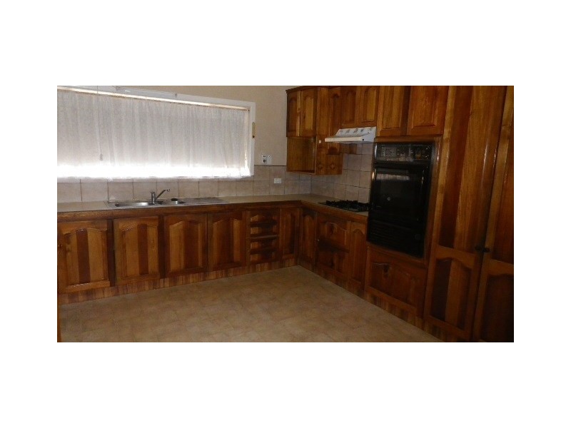 11 Agnes Street, Noble Park VIC 3174