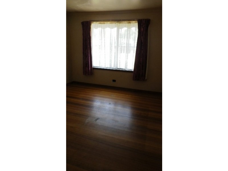 29 Booth Crescent, Dandenong North VIC 3175