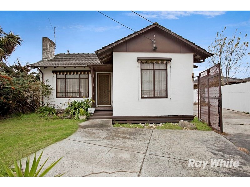 10 Prunus Grove, Doveton VIC 3177