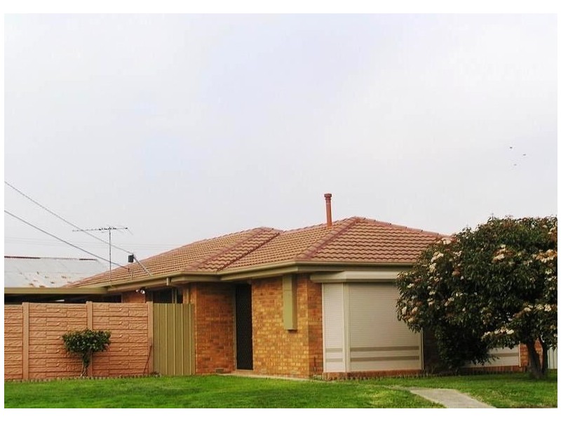 2 Fabian Court, Keysborough VIC 3173