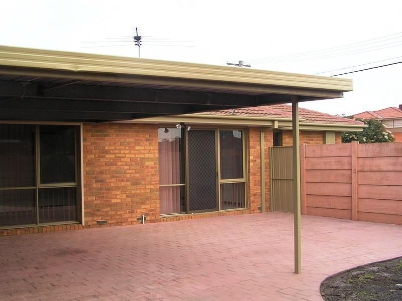 2 Fabian Court, Keysborough VIC 3173