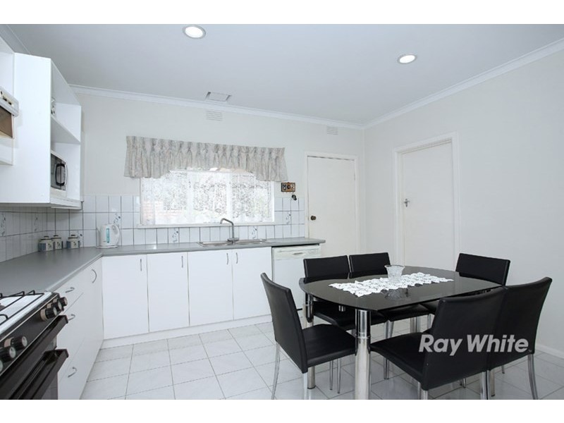 7 Peter Court, Dandenong VIC 3175